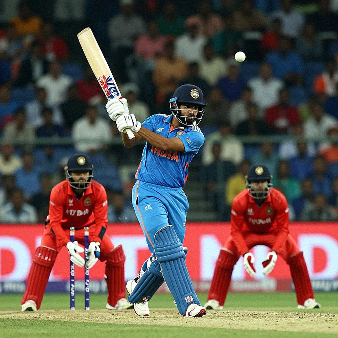 Blockchain Draws Cricket's New Boundary: Fan Tokens, Cricket NFTs and Bangladesh's Regulatory Wall
