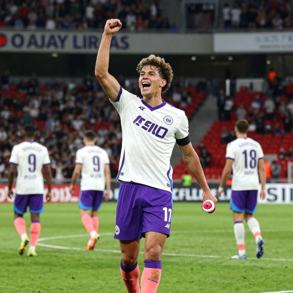 From an Empty Ledger to the Blockchain: How Verifying Football Transfer Data Is Rewriting the Numbers From an Empty Ledger to the Blockchain: How Verifying Football Transfer Data Is Rewriting the Numbers